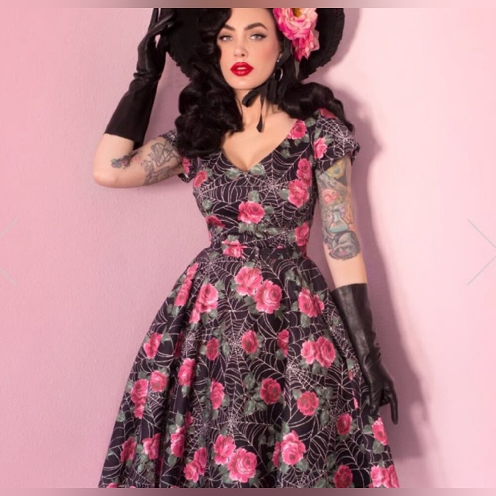 Micheline Pitt Vixen Spiderweb and Roses Swing Dress Large BNWT